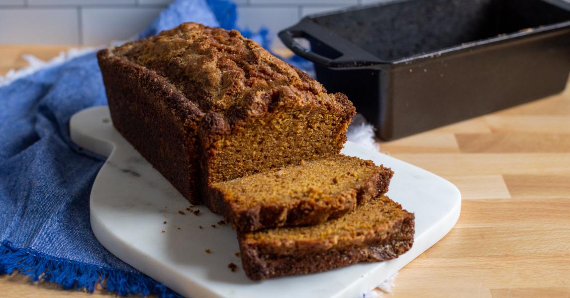 Pumpkin Bread with Spiced-Streusel Topping