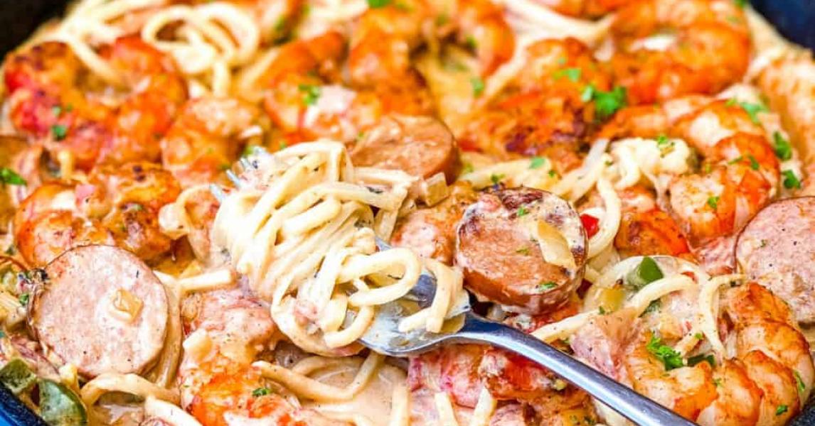 Easy Creamy Cajun Shrimp Pasta