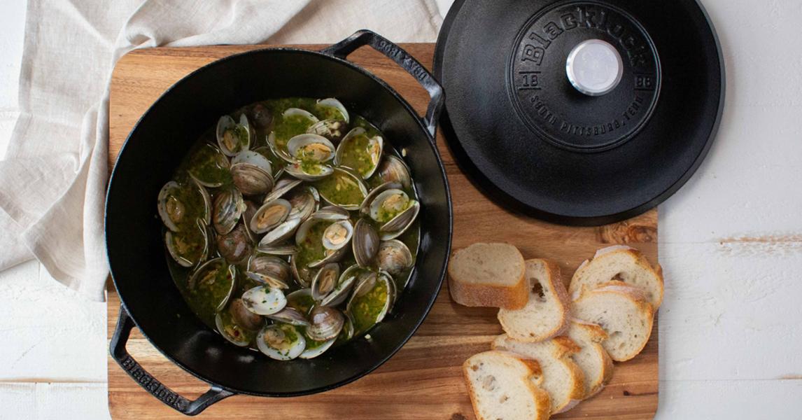 Garlic and White Wine Clams