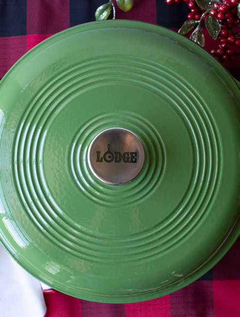 1_2020-Holdiay-Enamel_Holly-Green_Selling-Point-Images_WEB_de12324f-b788-44c8-b243-b2e82aa16a39