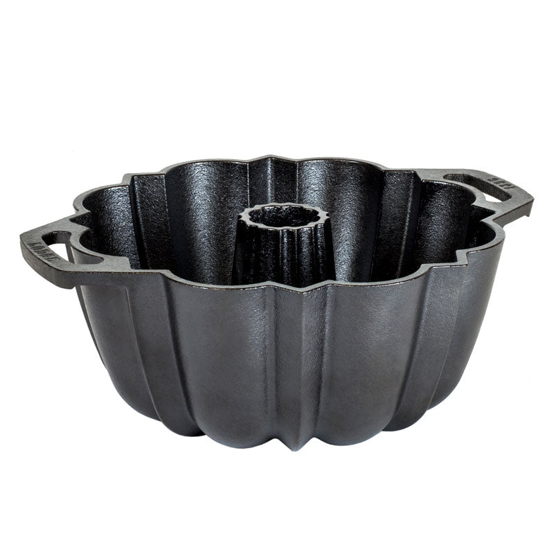 Seasoned Cast Iron Fluted Cake Pan | Shop Online | Lodge Cast Iron