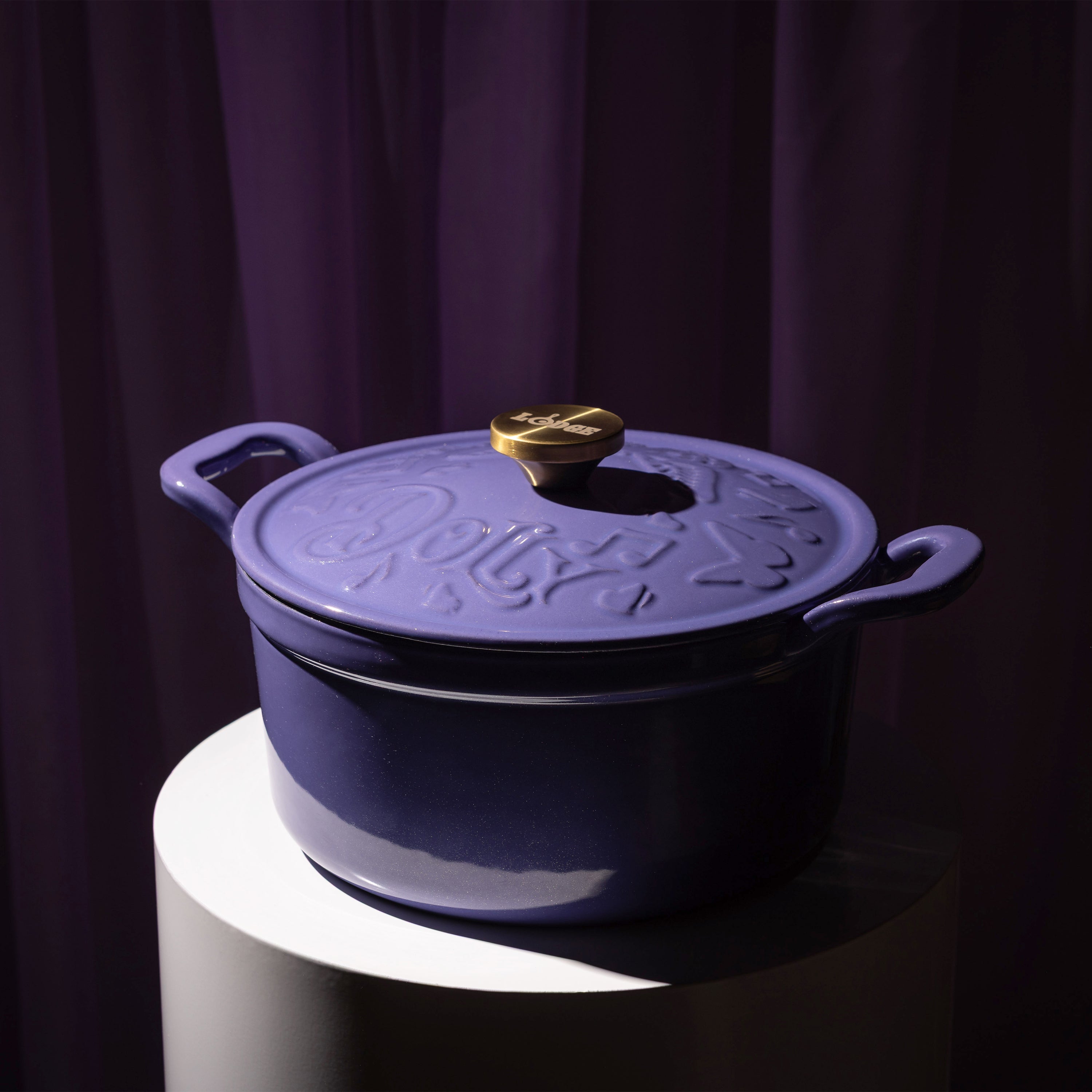 Enameled Cast Iron Dolly Parton Dutch Oven