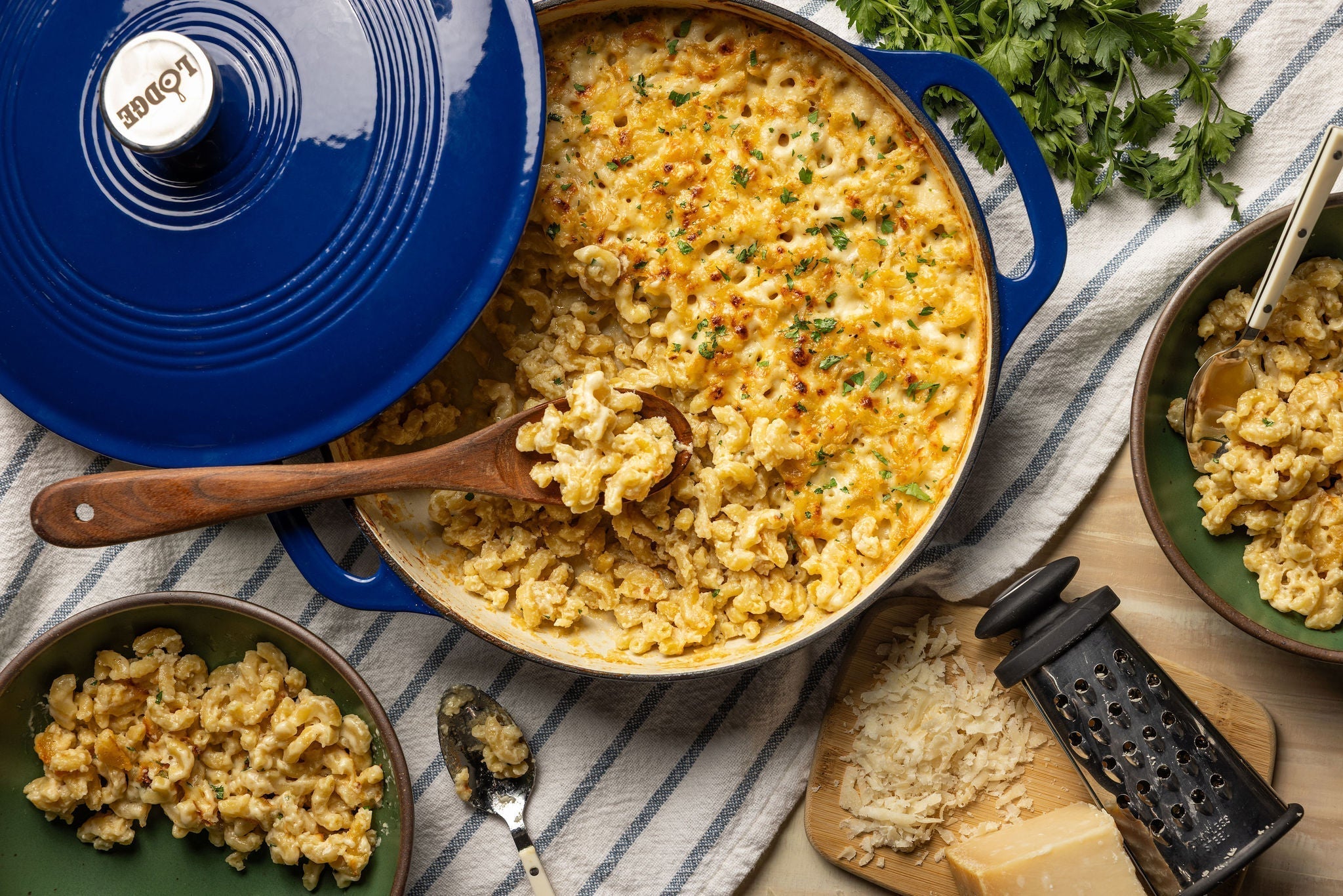 Sportsman's Pro Cast Iron Grill™ | Shop Online | Lodge Cast Iron