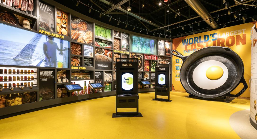 Lodge Museum of Cast Iron, Skillet