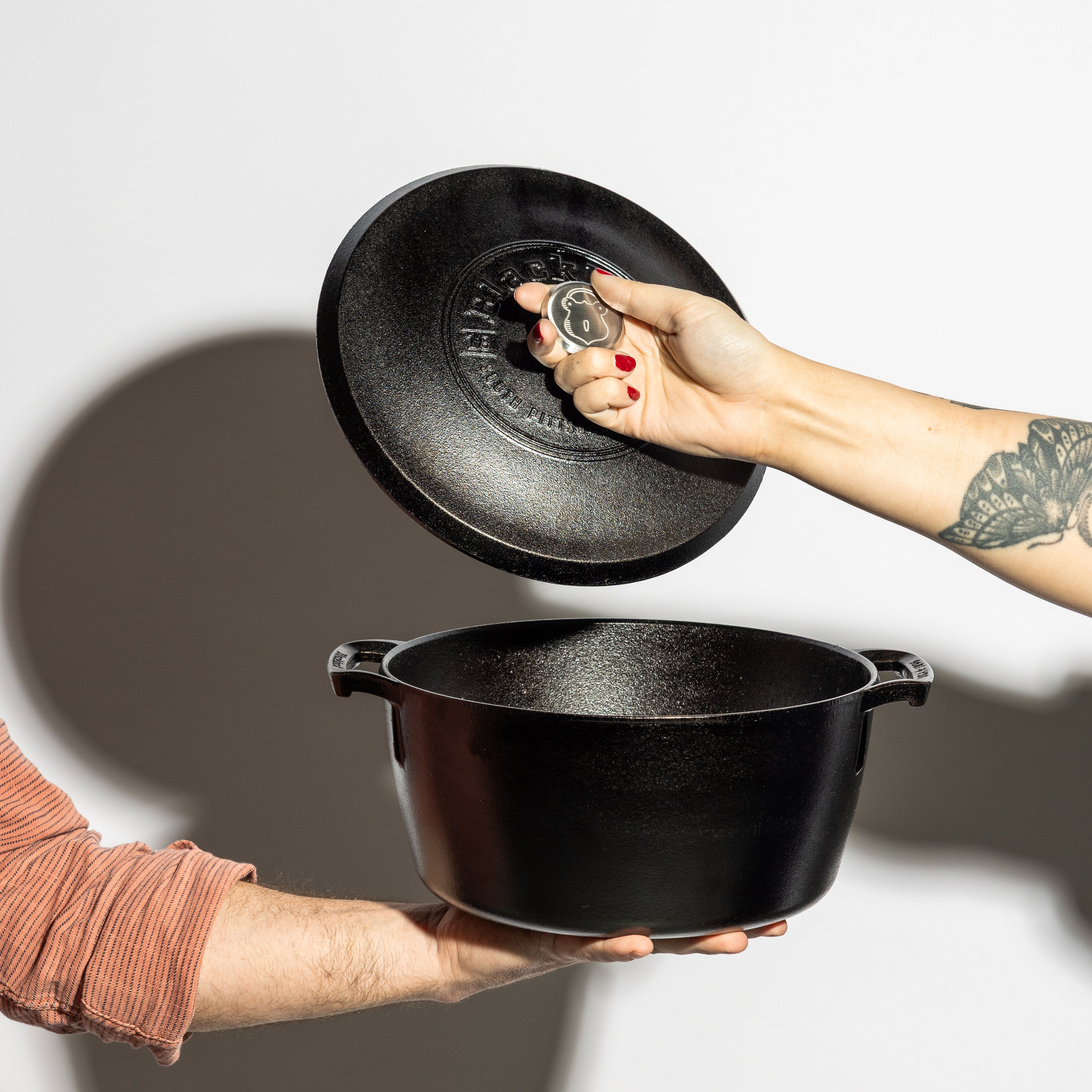 5.5-Quart Cast Iron Dutch Oven | Shop Online | Lodge Cast Iron