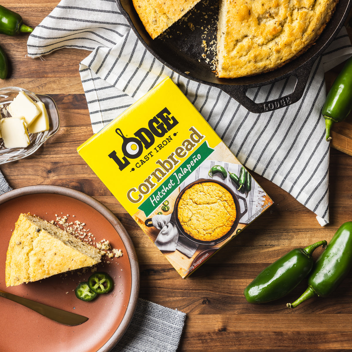 Skillet Cornbread Mix | Shop Hotshot Jalapeno Flavor | Lodge Cast Iron