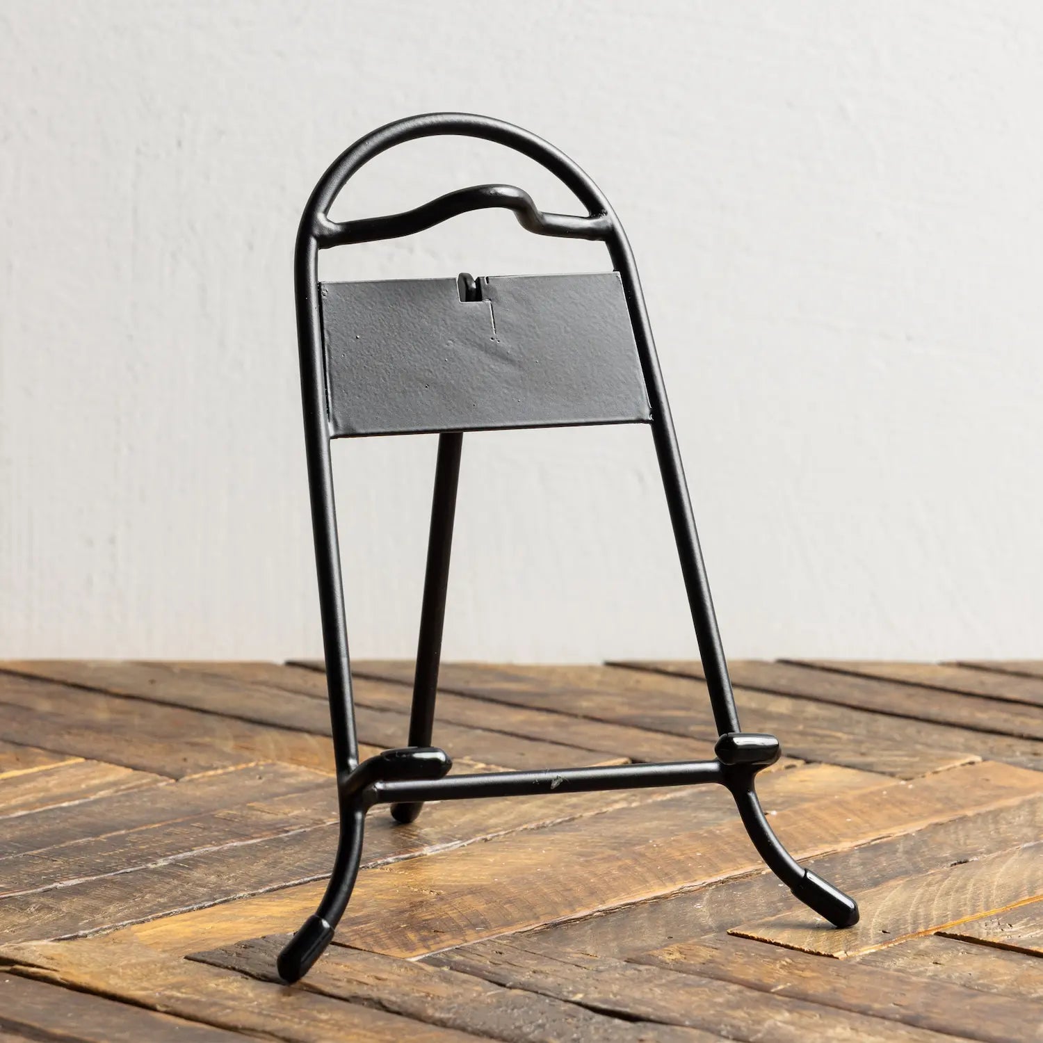 Custom Skillet Display Stand