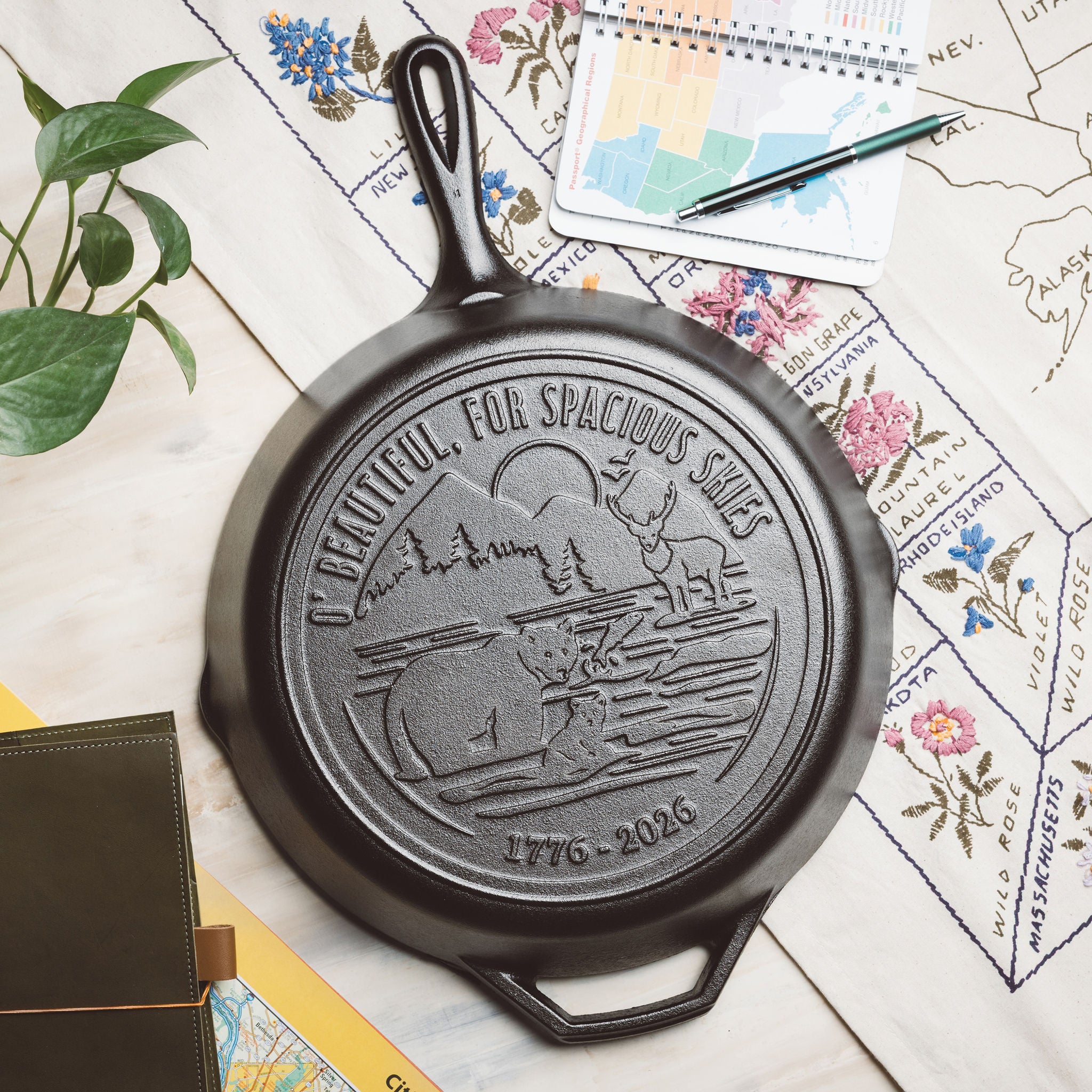 Lodge 12 Inch Seasoned Cast Iron Skillet, Spacious Skies