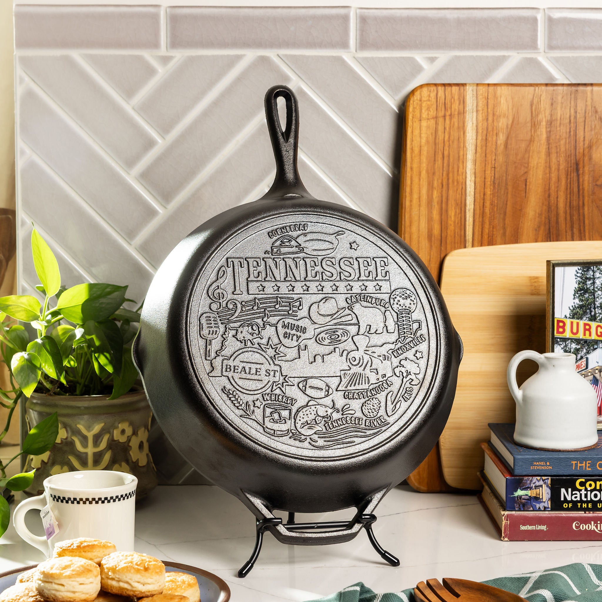 American Road Trip: 12 Inch Seasoned Cast Iron Skillet, Tennessee