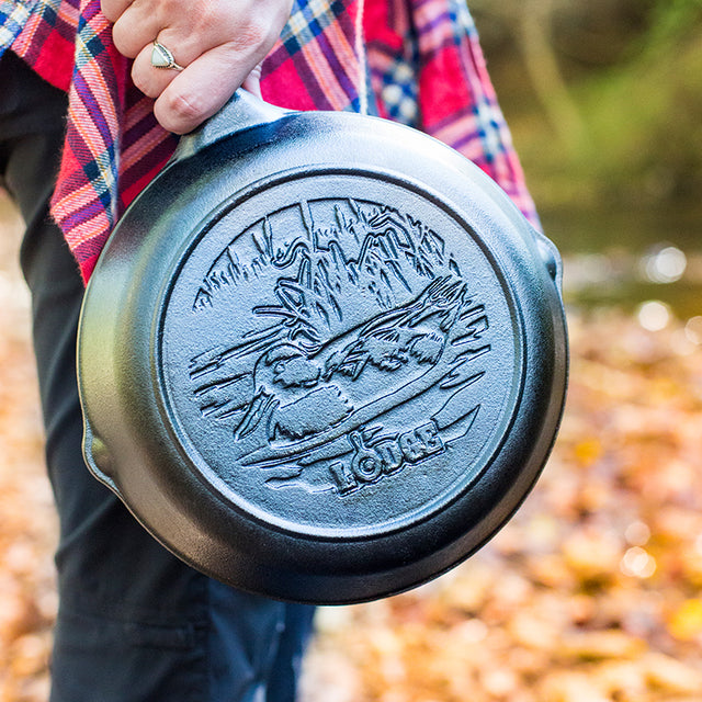 Lodge Cast Iron Wildlife Series 8 Inch Cast Iron Duck Skillet