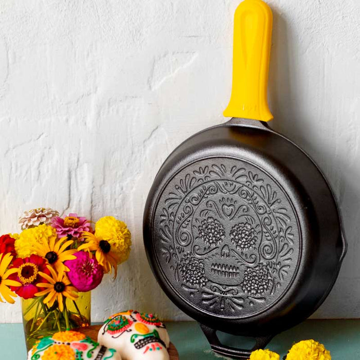Lodge Sugar Skull Skillet