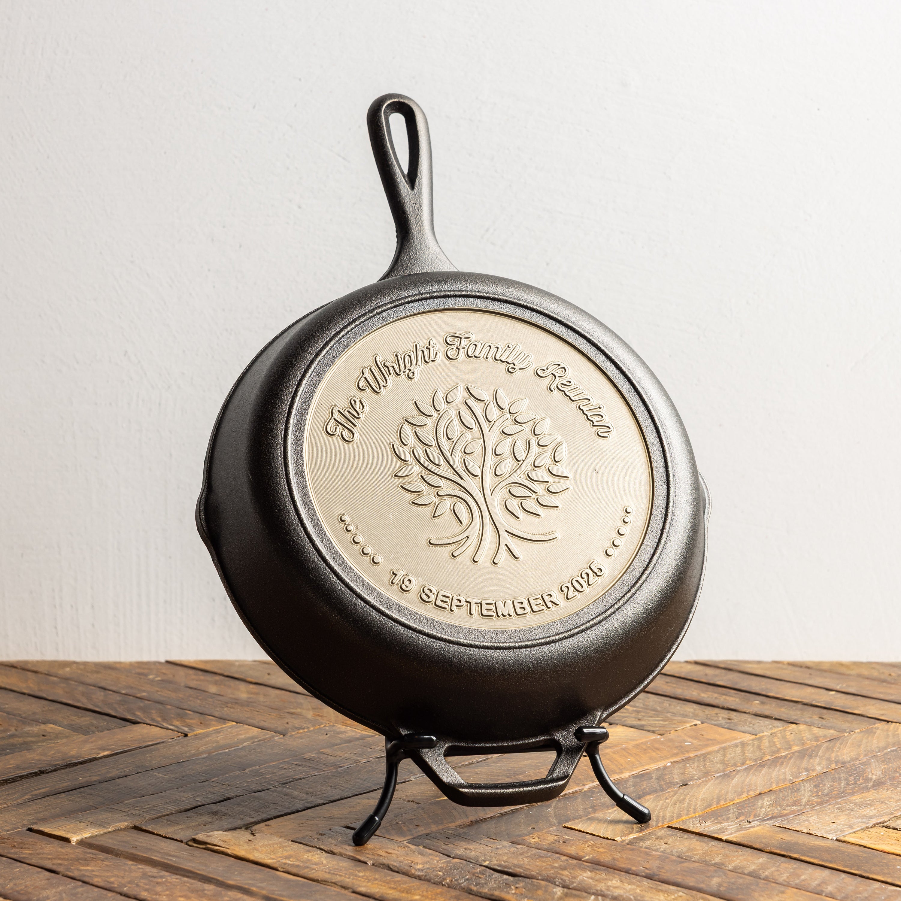 Custom Engraved Tree Skillet