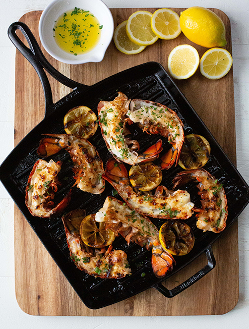 https://www.lodgecastiron.com/sites/default/files/styles/image__tombras_extra_small/public/2022-05/Blacklock%20%2A65%2A%2012%20Inch%20Grill%20Pan.png?h=b74b493e&itok=nVRPvtNV