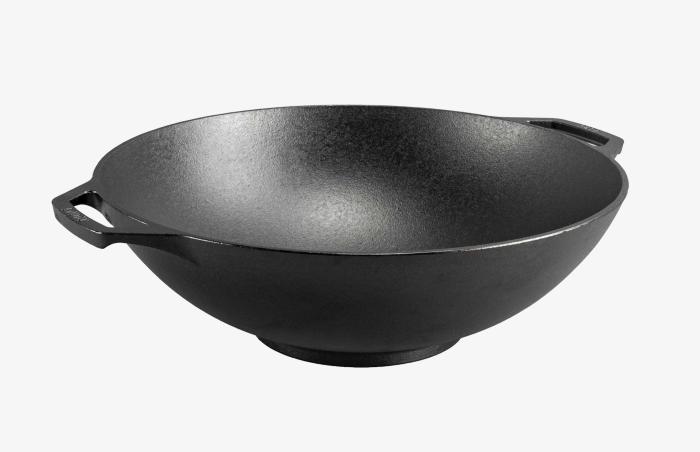 I want to buy a Lodge cast iron skillet but I don't know wich size would be  good for a “daily driver”, 10”, or 12”. What do you use? : r/castiron